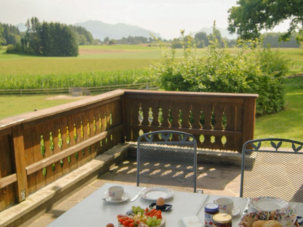 Frühstück auf der Terrasse