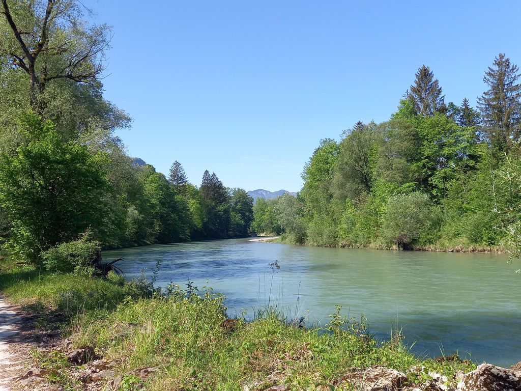 Rad- und Wanderweg an Tiroler Ache in Unterwössen