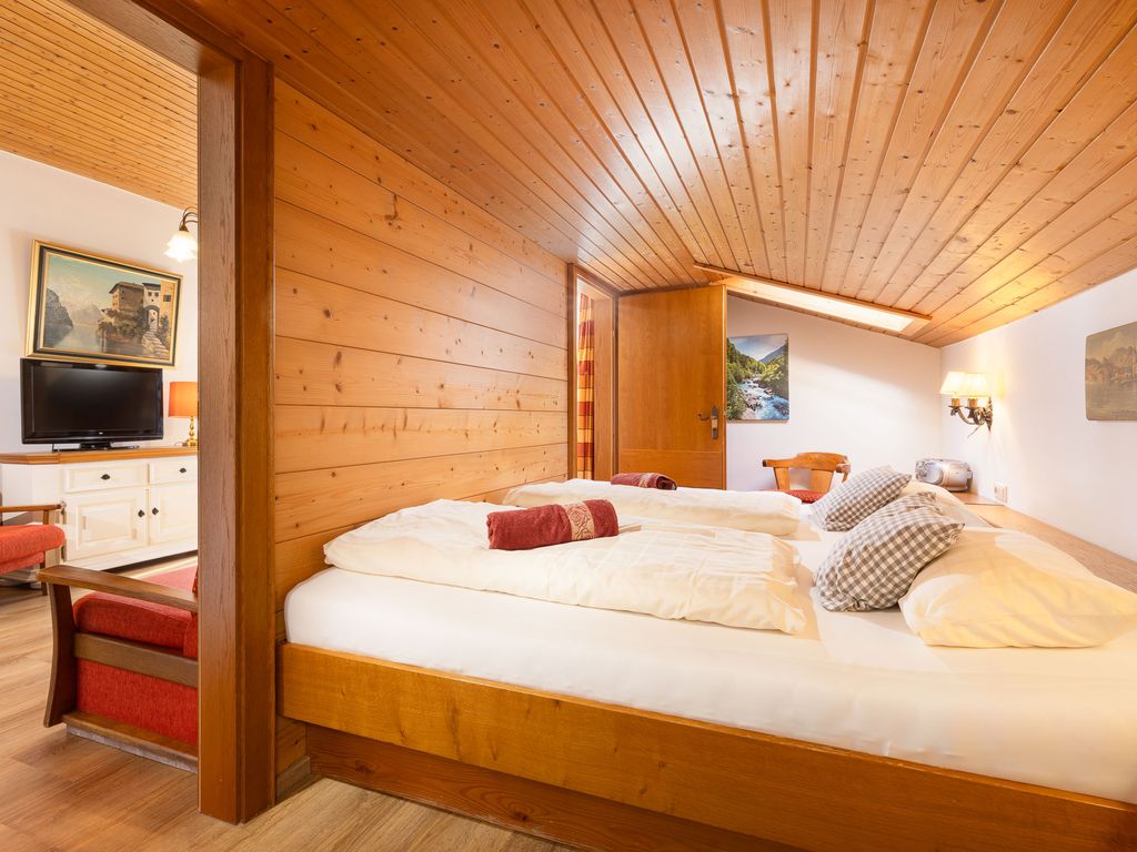 Typ Zellerberg Schlafraum mit Doppelbett