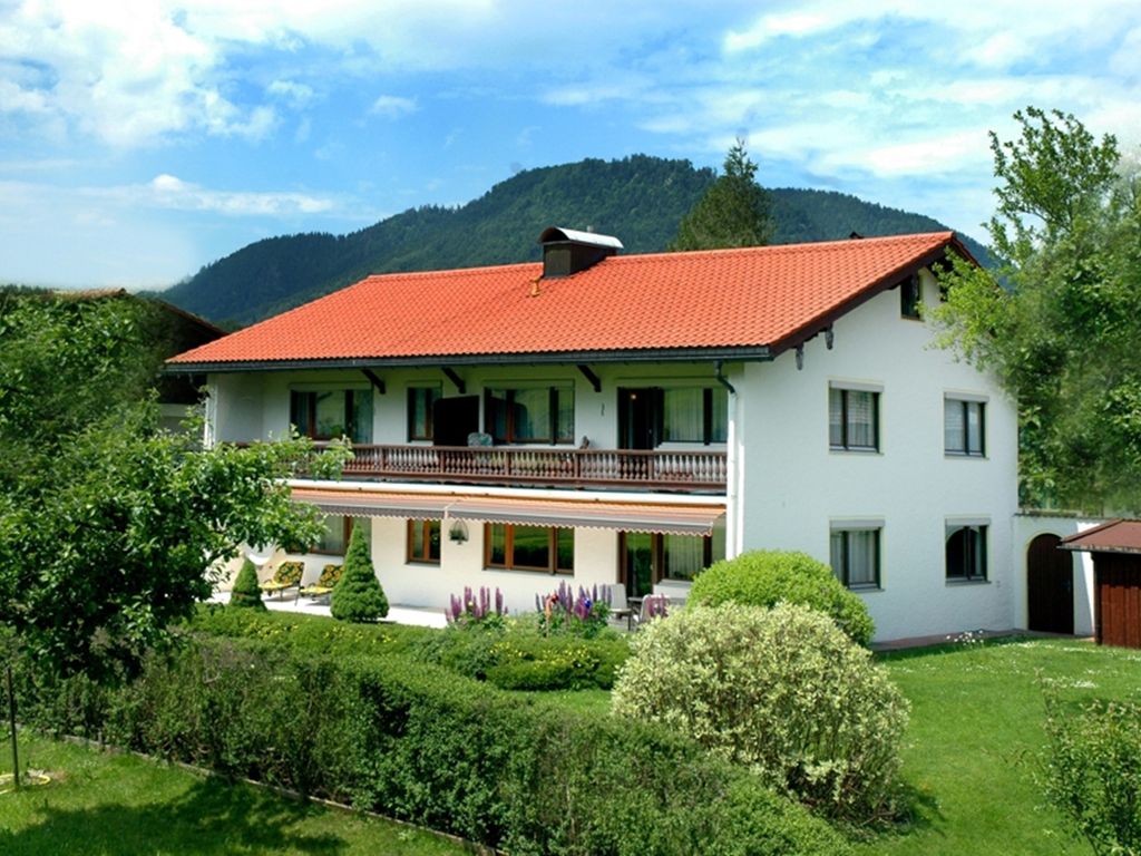 Ferienwohnung Weiß
