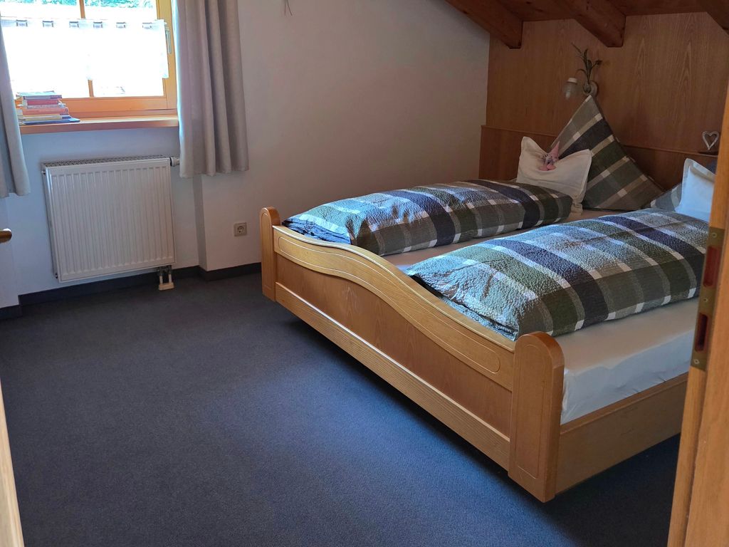 Schlafraum mit Doppelbett 200x200