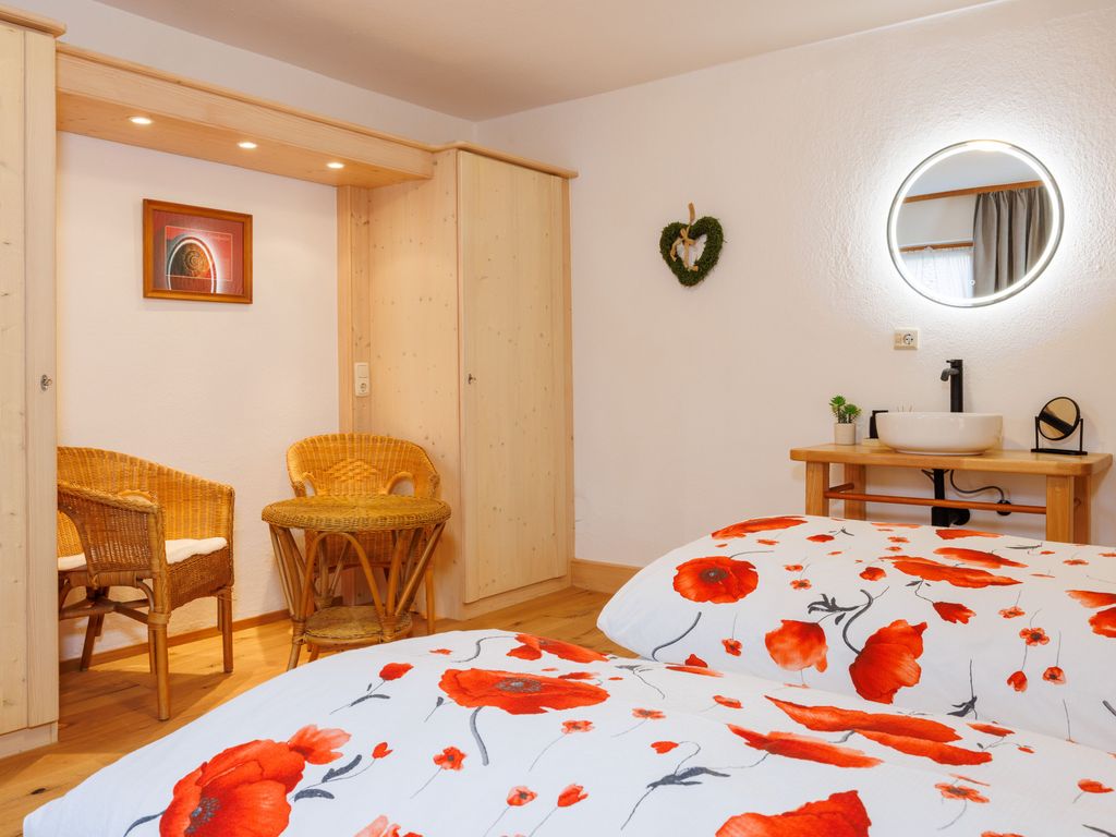 Schlafzimmer 1, Leseecke