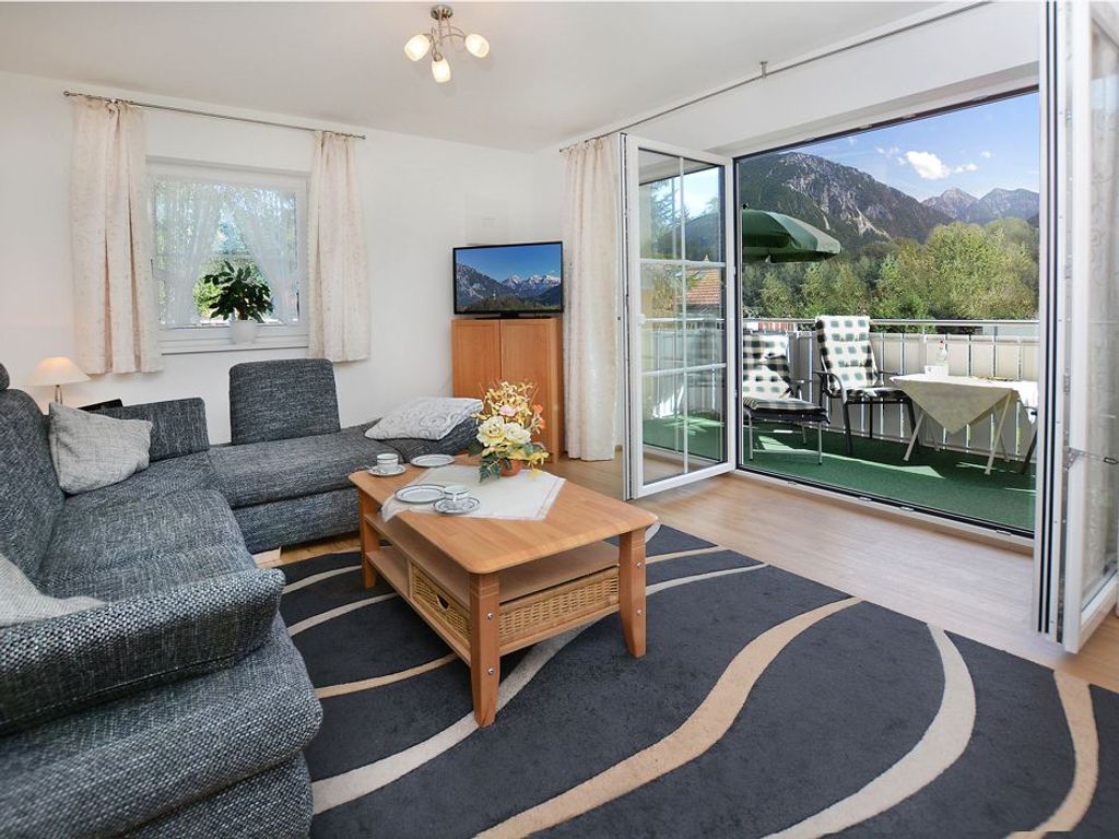 Ferienwohnung 1 "Rauschberg" - Wohnzimmer