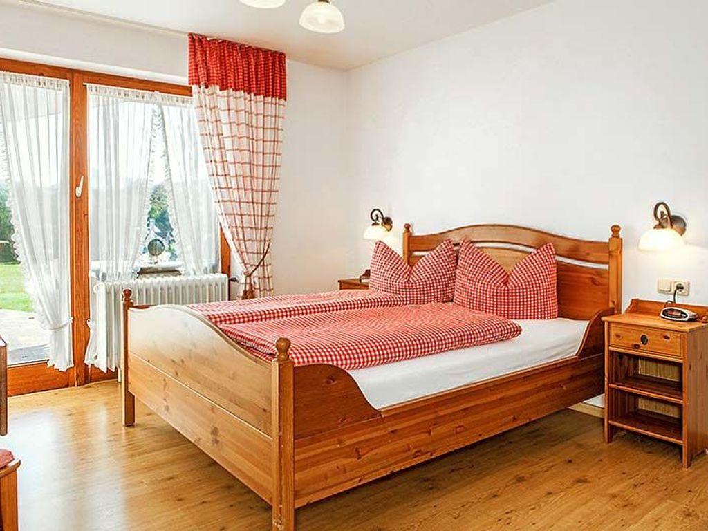 Zimmer 4-Blick auf die schöne Südterrasse