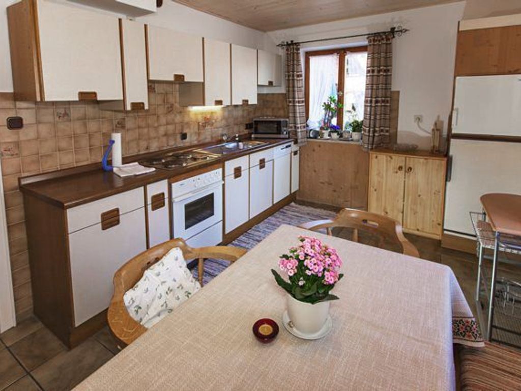 Gästehaus Hubertus Wohnung Anita 2 Wohnküche