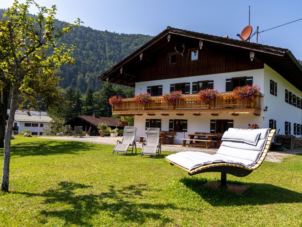 Ruheplatz vorm Haus