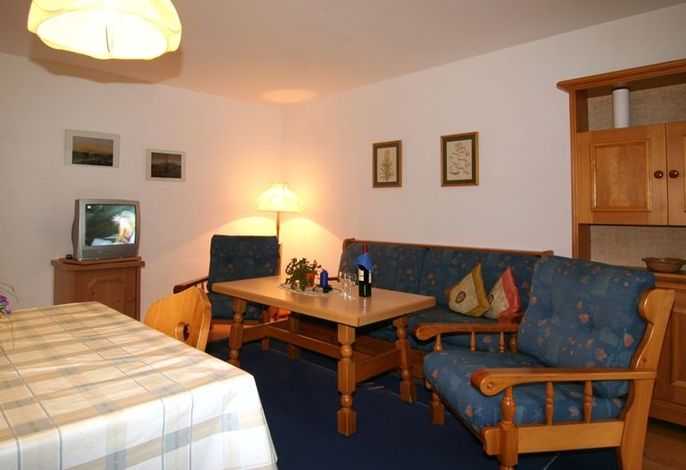 Ferienwohnung 1 bis 4 Personen, 65 qm, 1 separates Schlafzimmer, Balkon