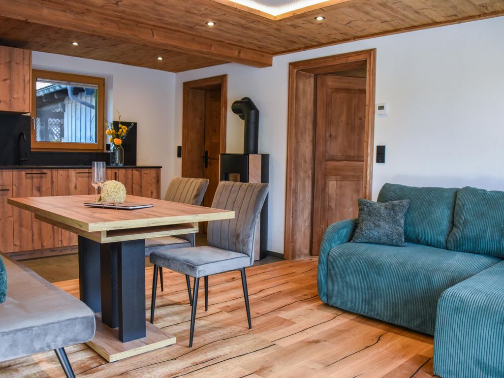 Chalet Suite Lebensfreude Wohn- und Essbereich