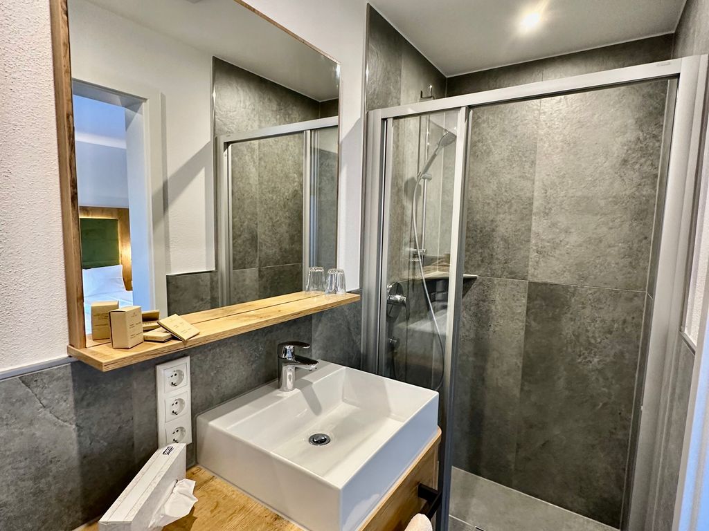 Badezimmer Doppelzimmer Alpenzauber