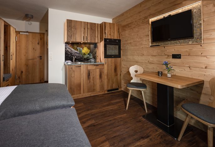 3/4/5/7 Gamsbleame für 1-2 Pers., ca. 21 m²