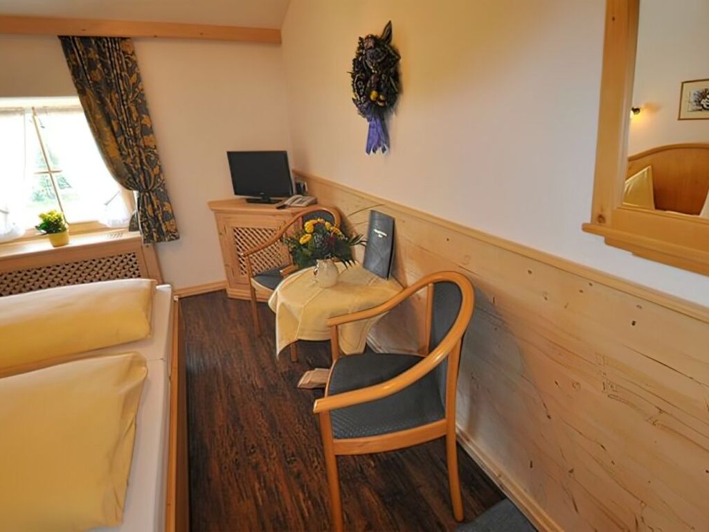 Sitzgelegenheit