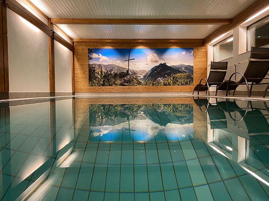 Haus Jäger Ferienwohnungen mit Indoor-Pool inkl. Chiemgaukarte