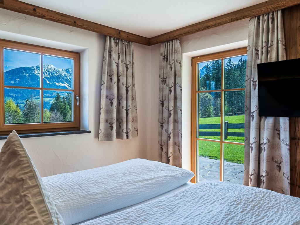 Schlafzimmer App. Jenner
