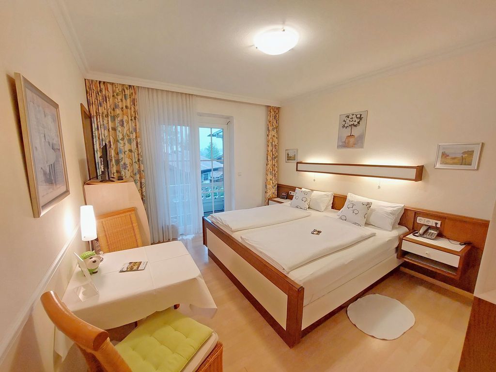Gemütliches Doppelzimmer Nr. 19