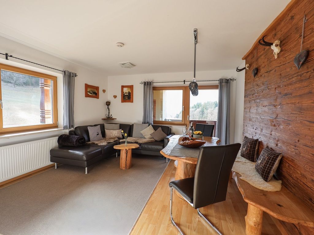 Wohnzimmer Ferienwohnung Bergfeuer
