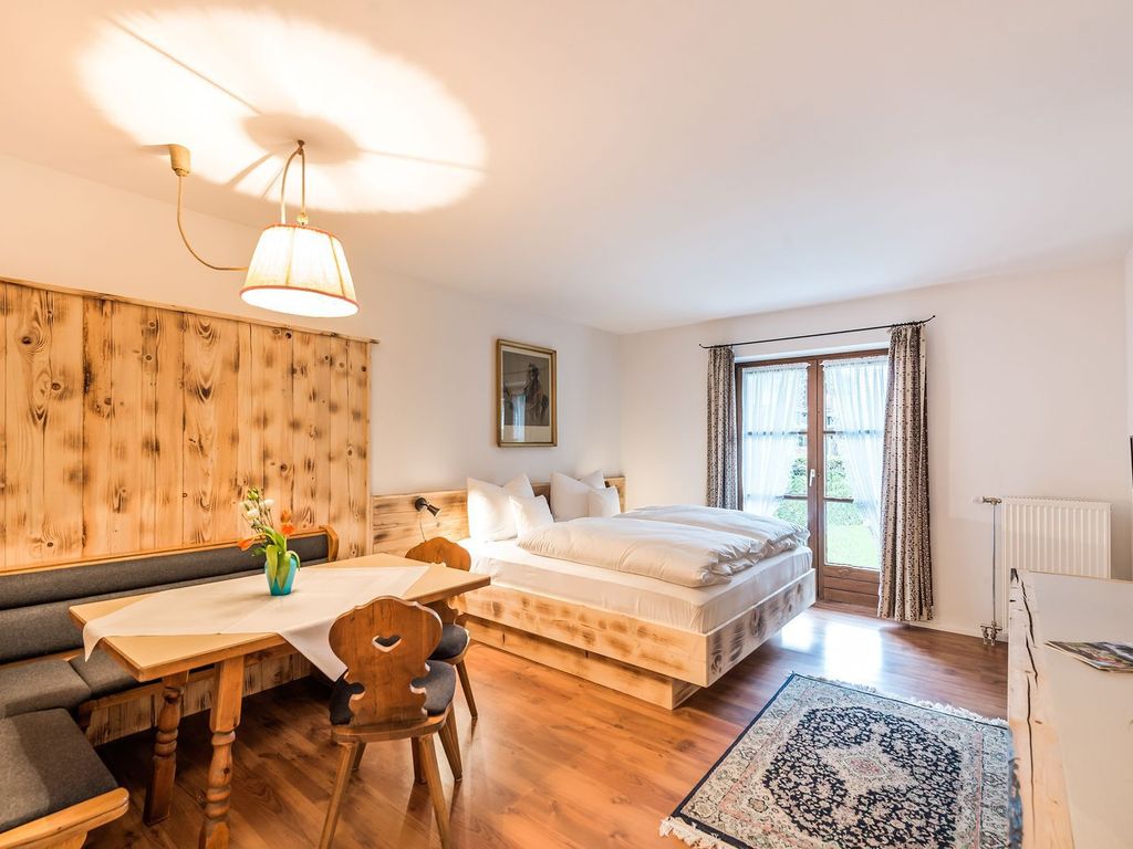 Familienapartment mit 1 Schlafzimmer