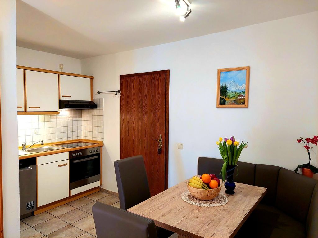 Wohnung 1 Untersberg Essecke/Küche
