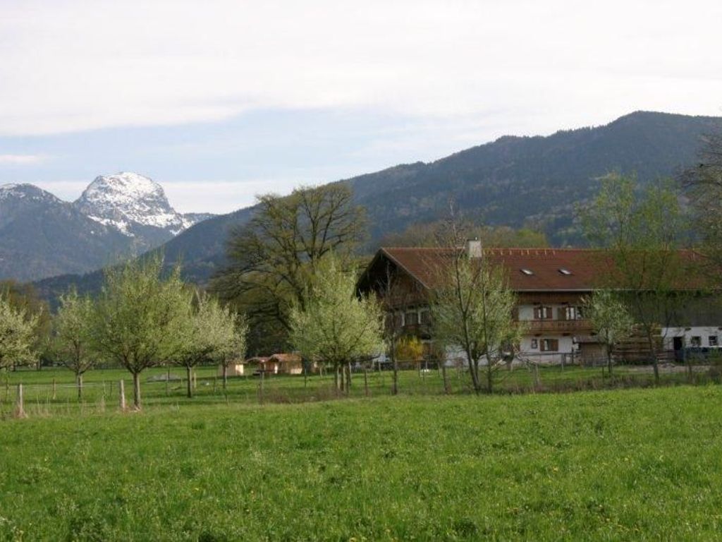 Hof mit Blick auf den Wendelstein