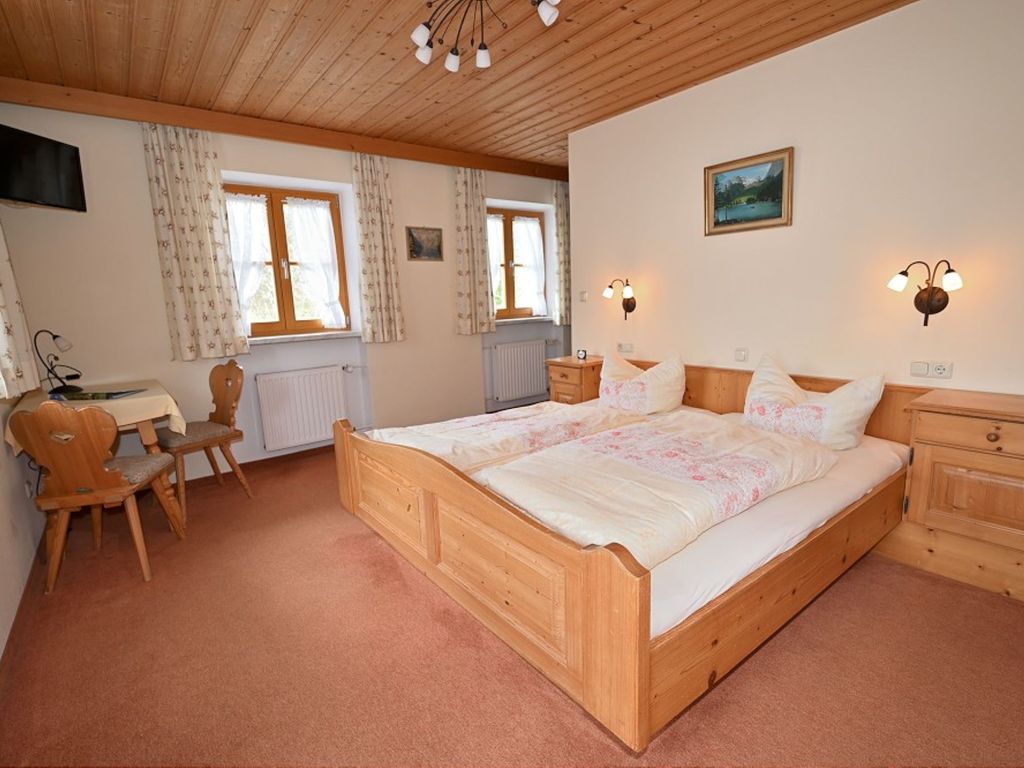 Doppelzimmer 1