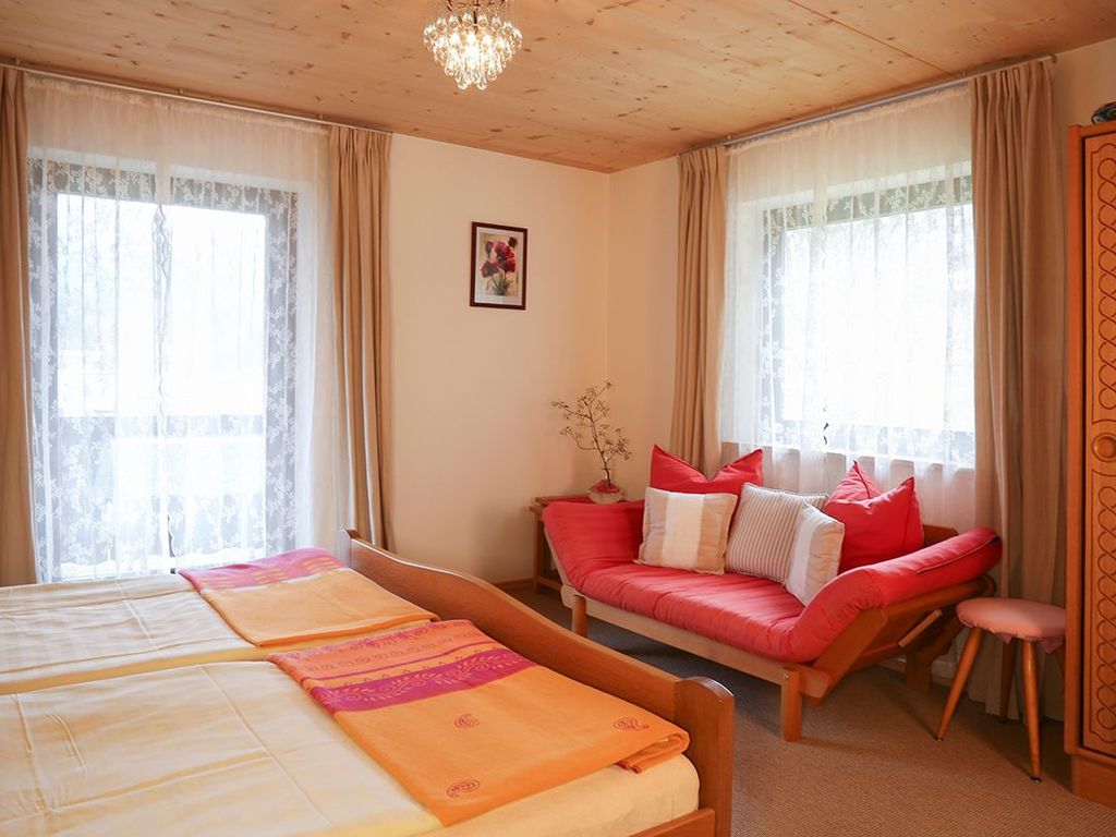 Dreibettzimmer Dusche/WC Balkon Bergblick