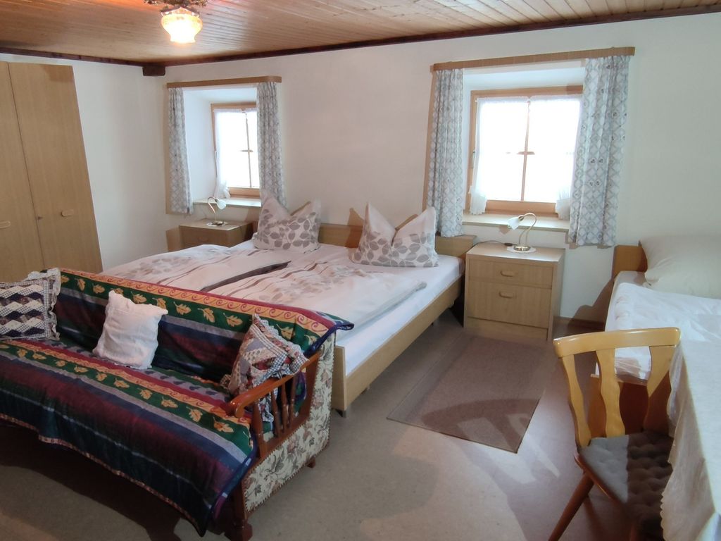 3-Bett-Zimmer