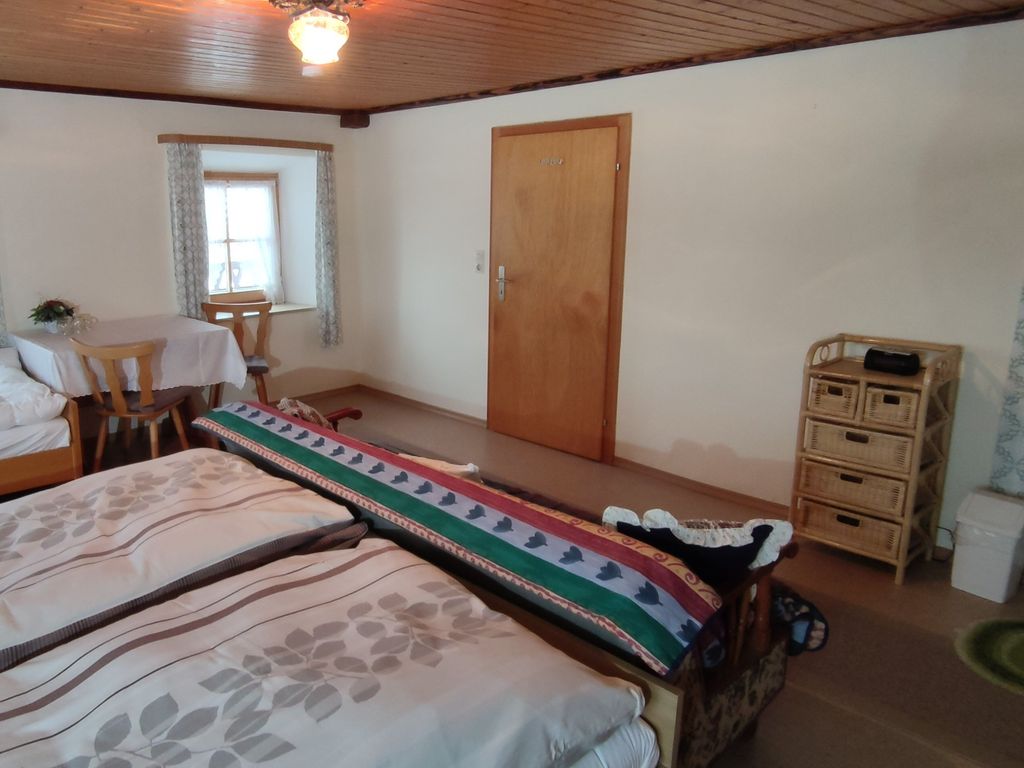 3-Bett-Zimmer