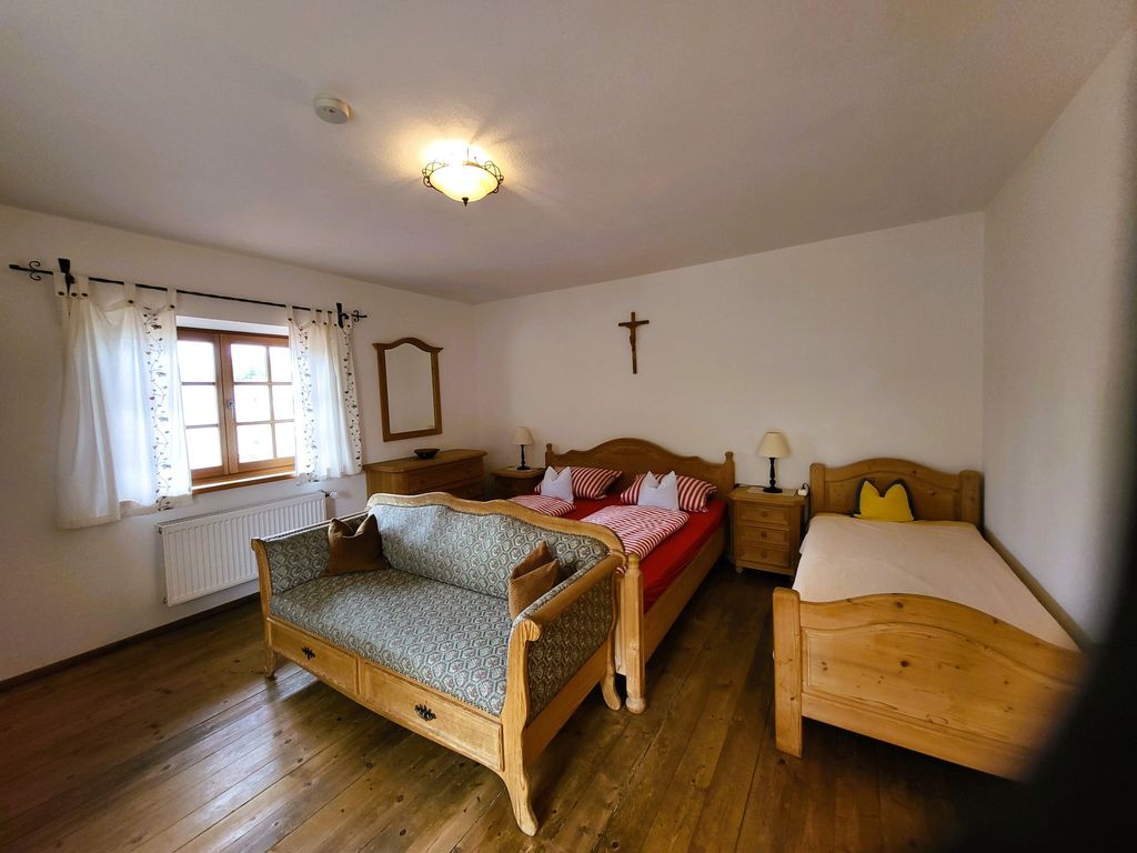 Zimmer Nr. 1 für 2 Personen - mit Balkon ohne TV