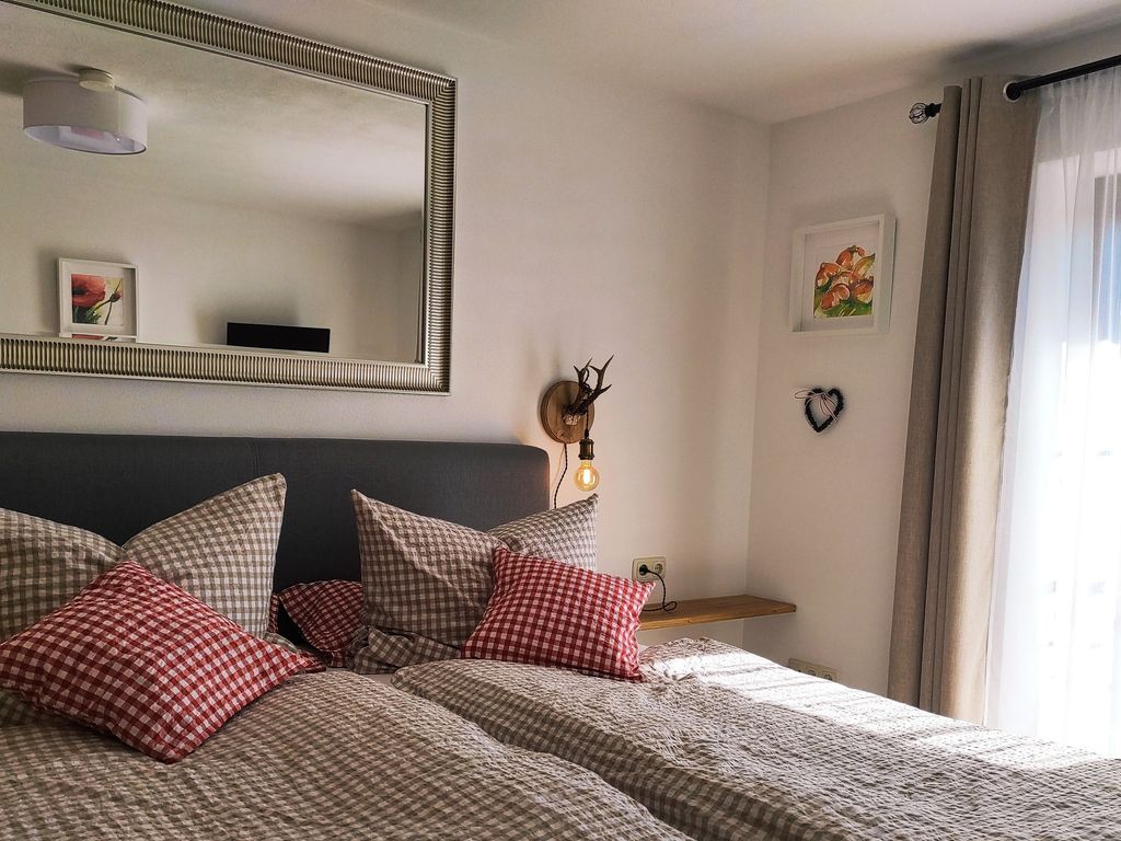 Schlafzimmer 1Stock Fewo Rabe