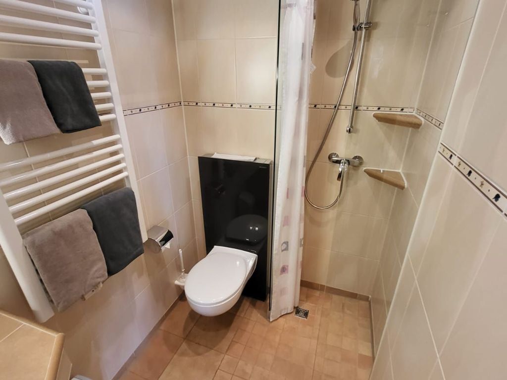 Badezimmer Zimmerbeispiel