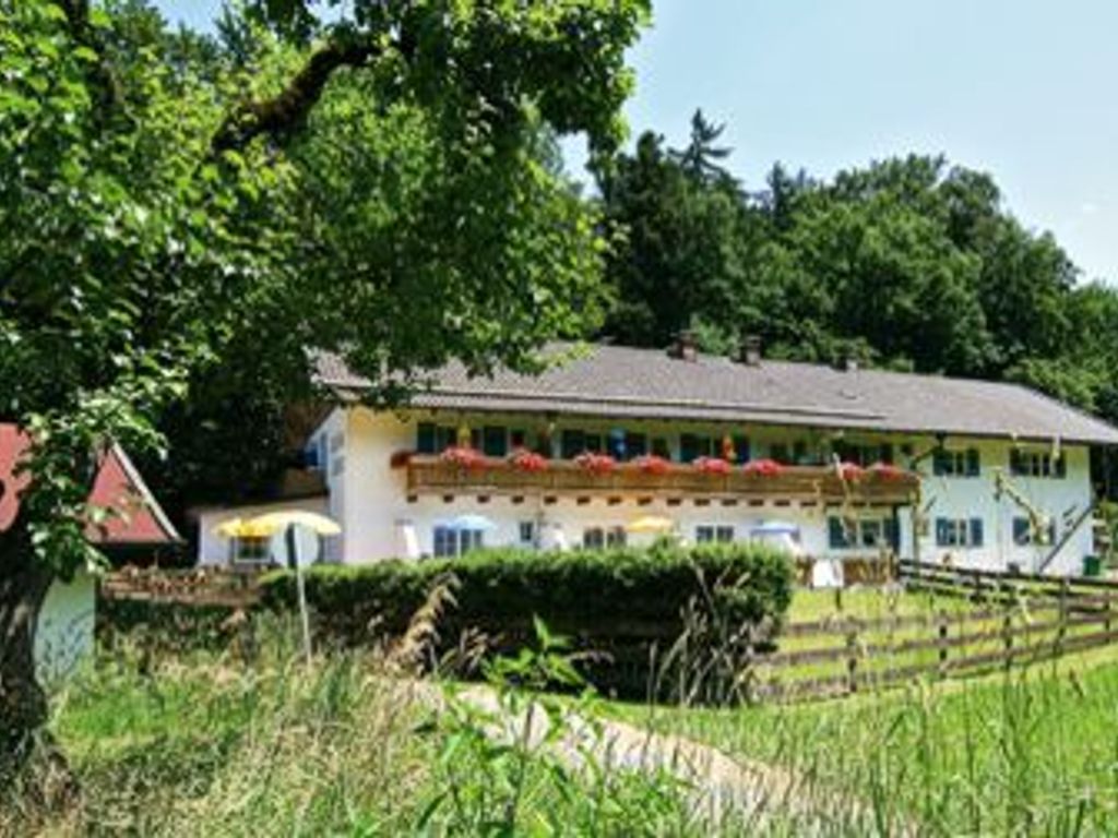 Hausansicht2 Gästehaus Schwarz