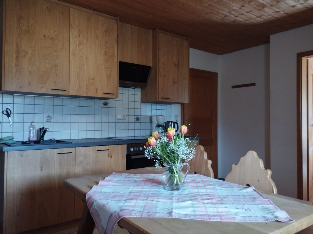 Wohnküche in der Ferienwohnung Wendelstein