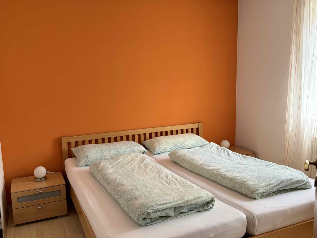 Schlafzimmer_Doppelbett  2x 100x200cm