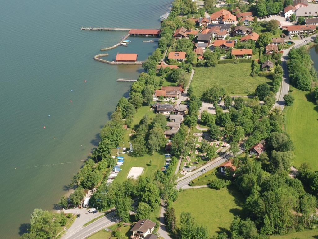 Ferienwohnungen Am Strandbad