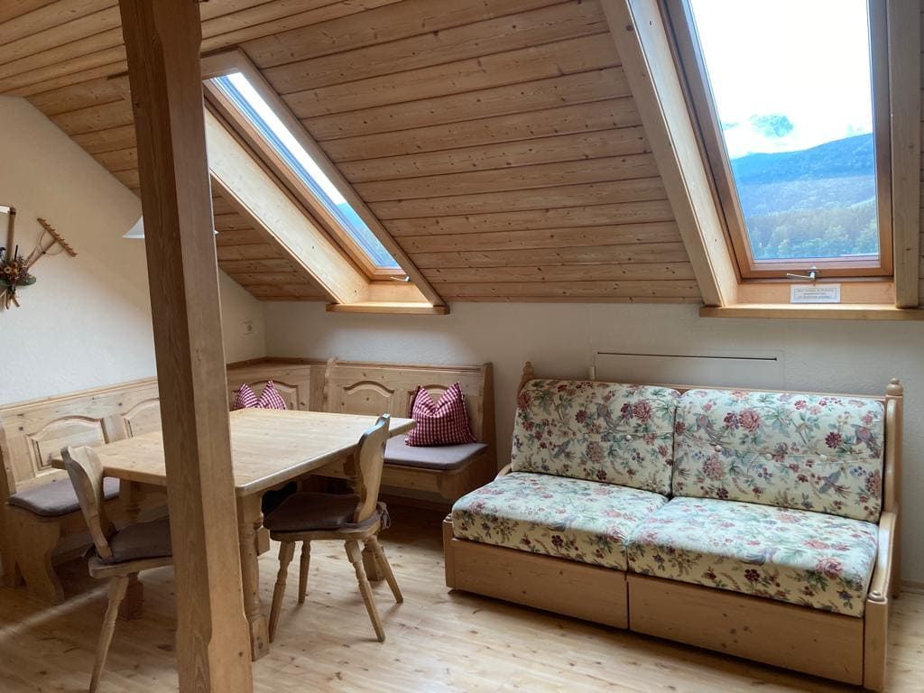 Sitzecke und Sofa