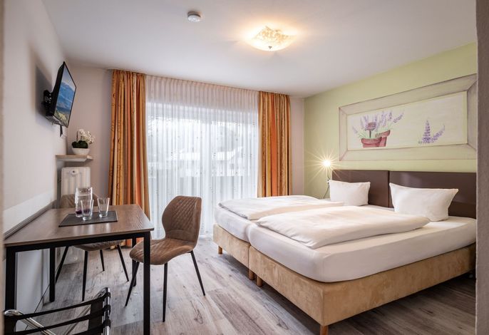 Doppelzimmer Provence mit DU/WC und Balkon
