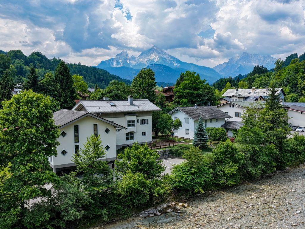 Alpenglühn