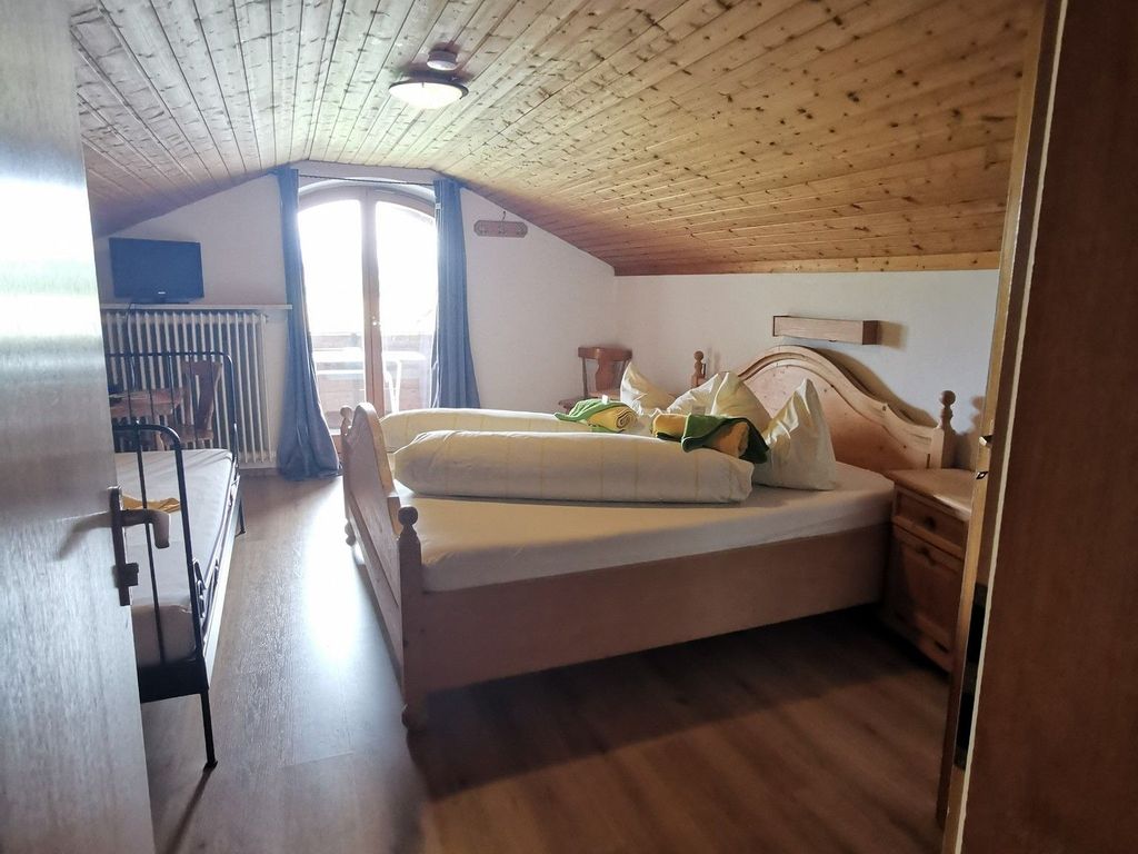 Dreibettzimmer