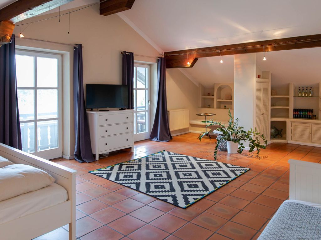 Wohnraum inkl. Schlafzimmer