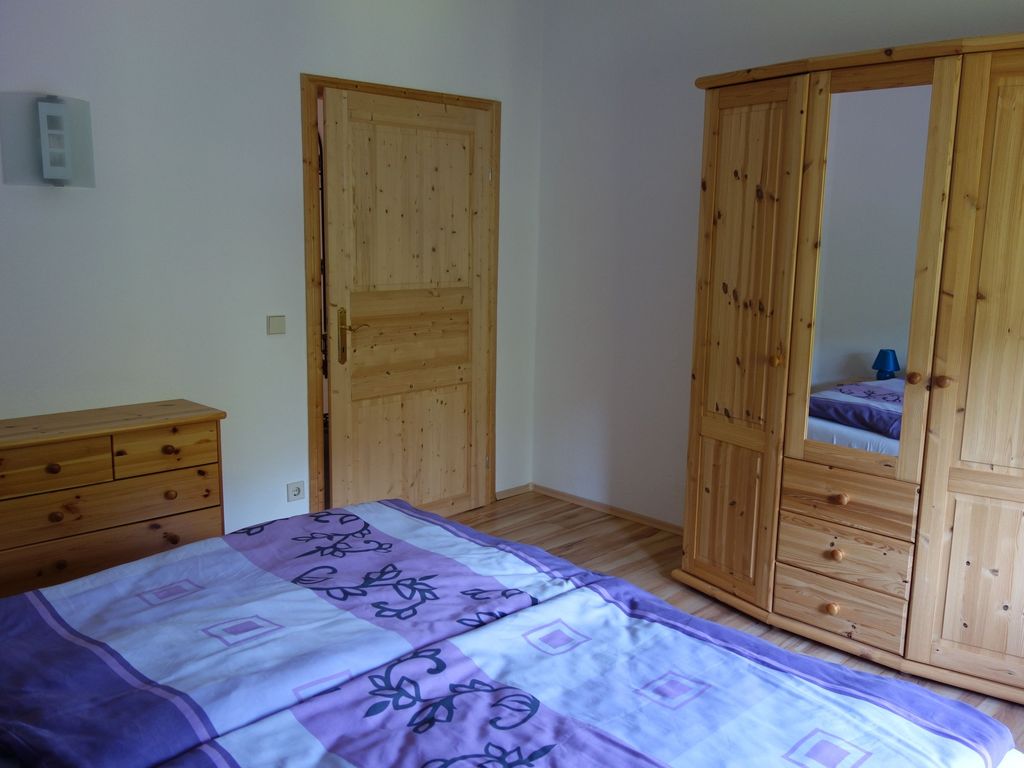 Schlafzimmer1 (1)