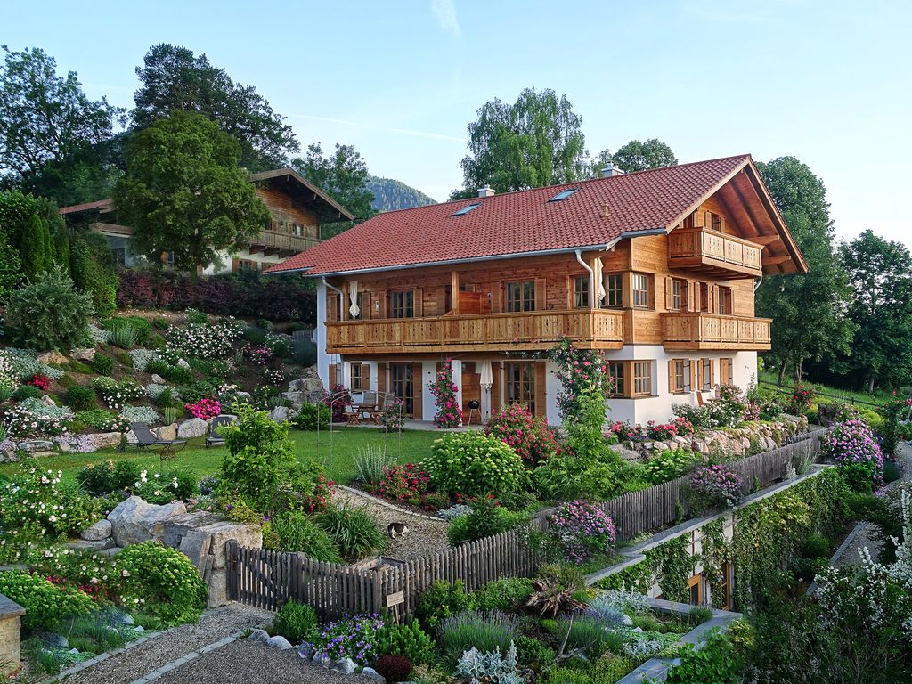 Haus Ferienwohnungen im Rosengarten