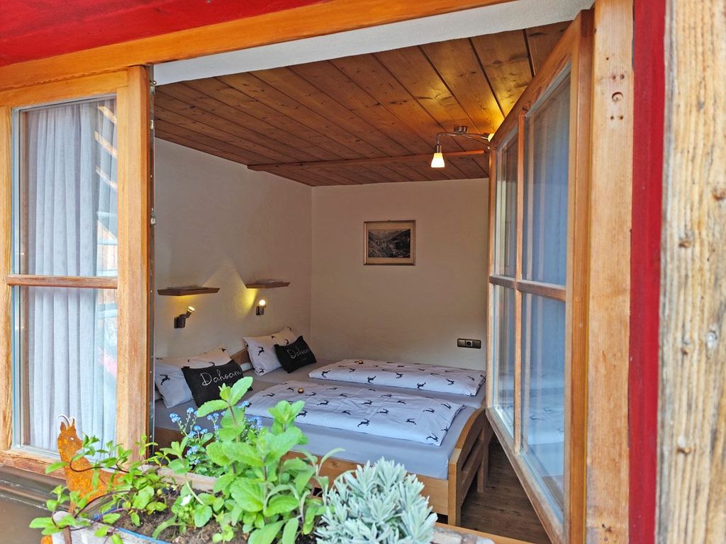 Bergsteiger-Apartment "Watzmann-Basis"