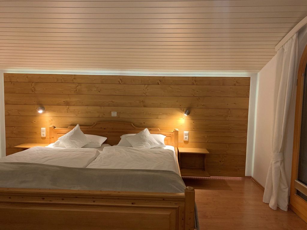 1. Schlafzimmer