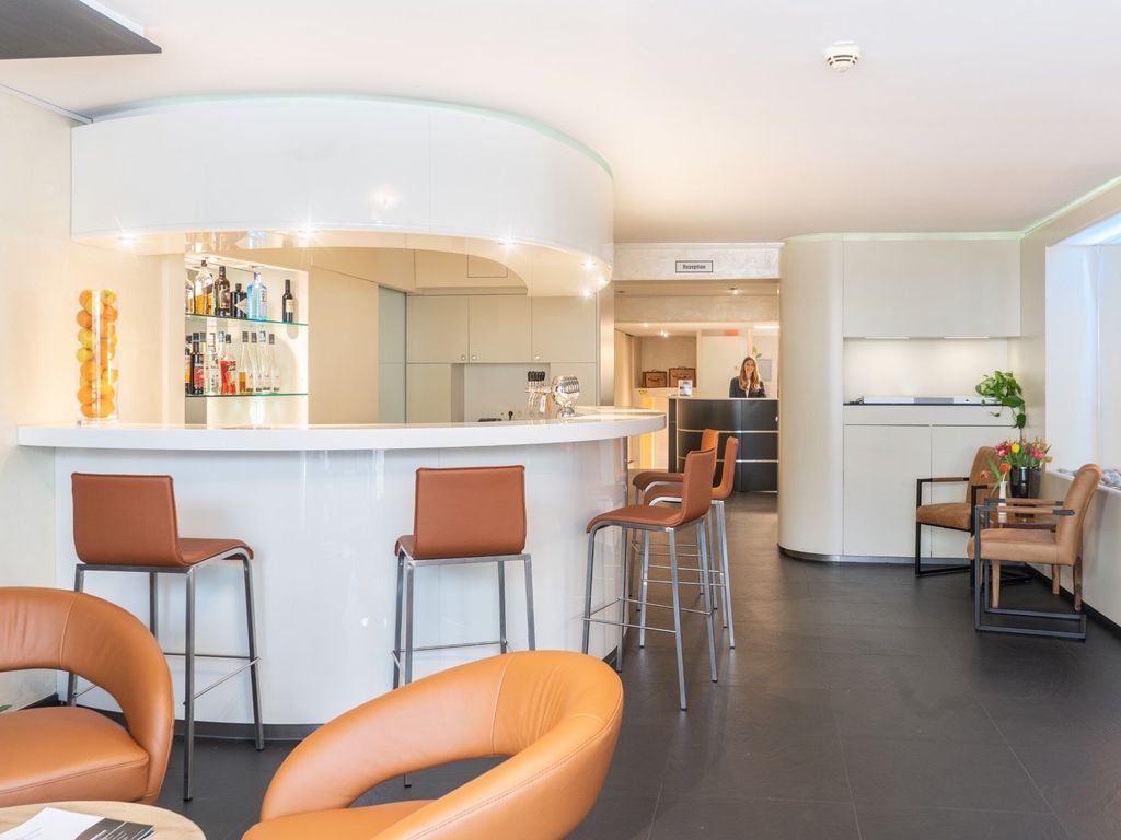 Bar und Lounge