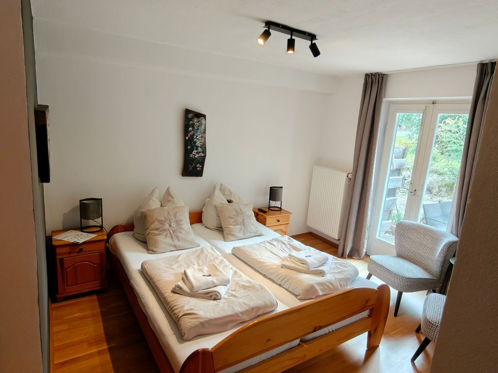 Zimmer 7