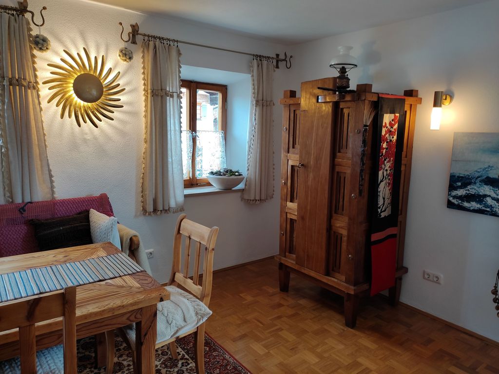Schrank im Zimmer