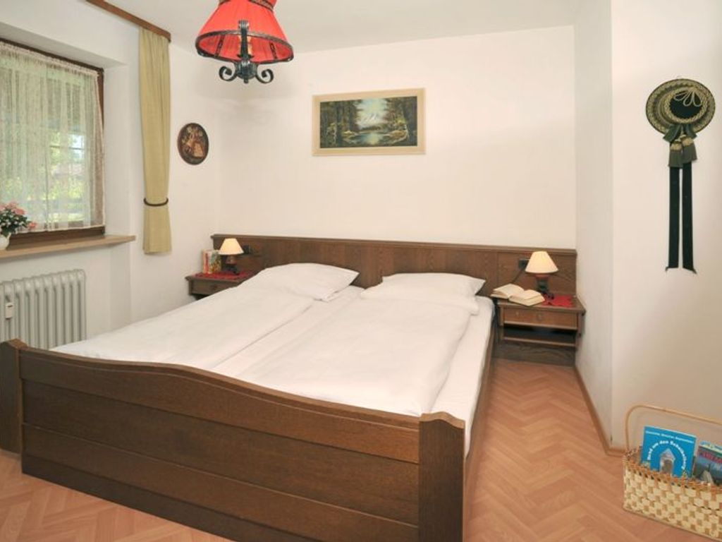 1. Schlafzimmer im Erdgeschoss