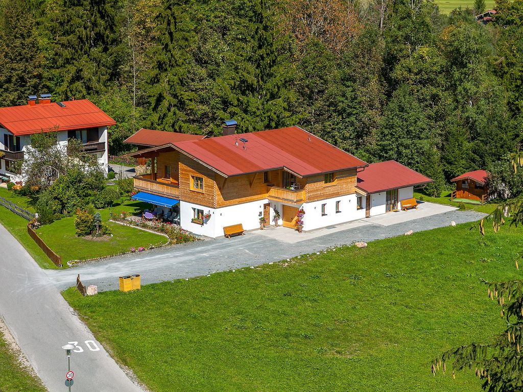 Das Haus Alpina von oben