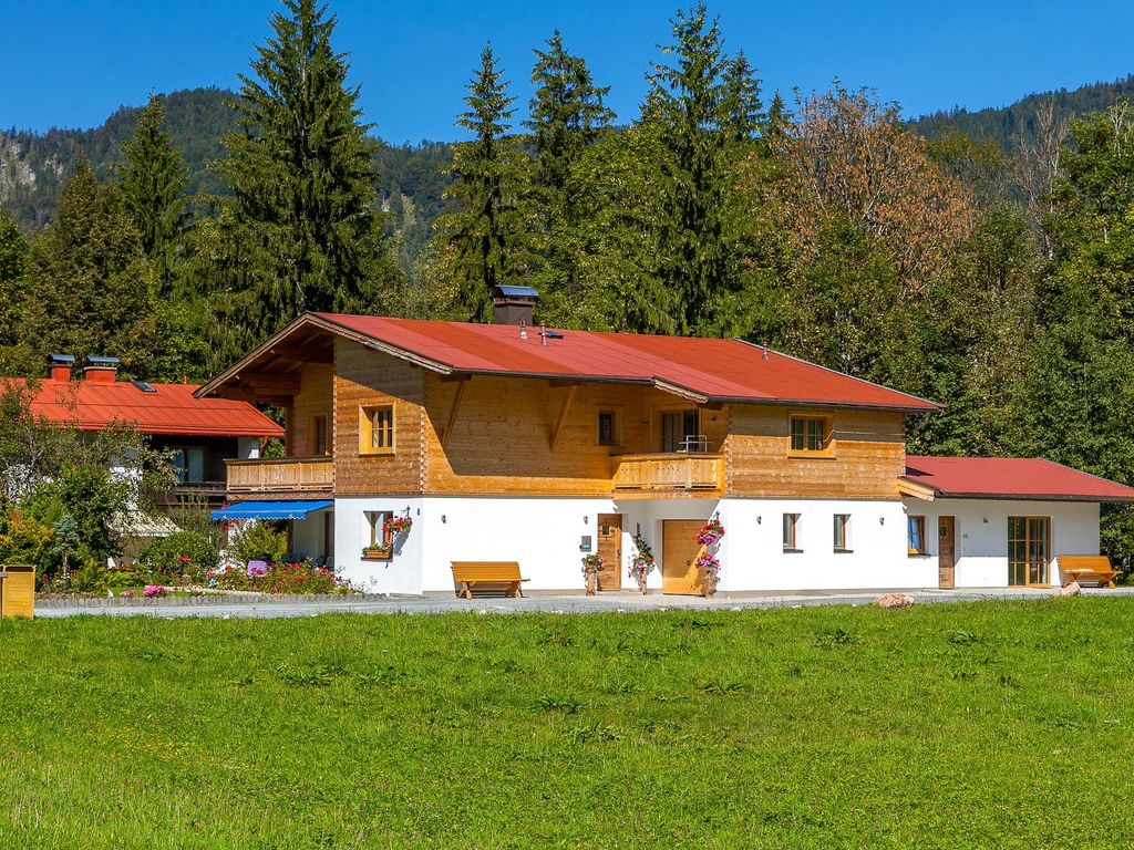 Das Haus Alpina - im Grünen gelegen