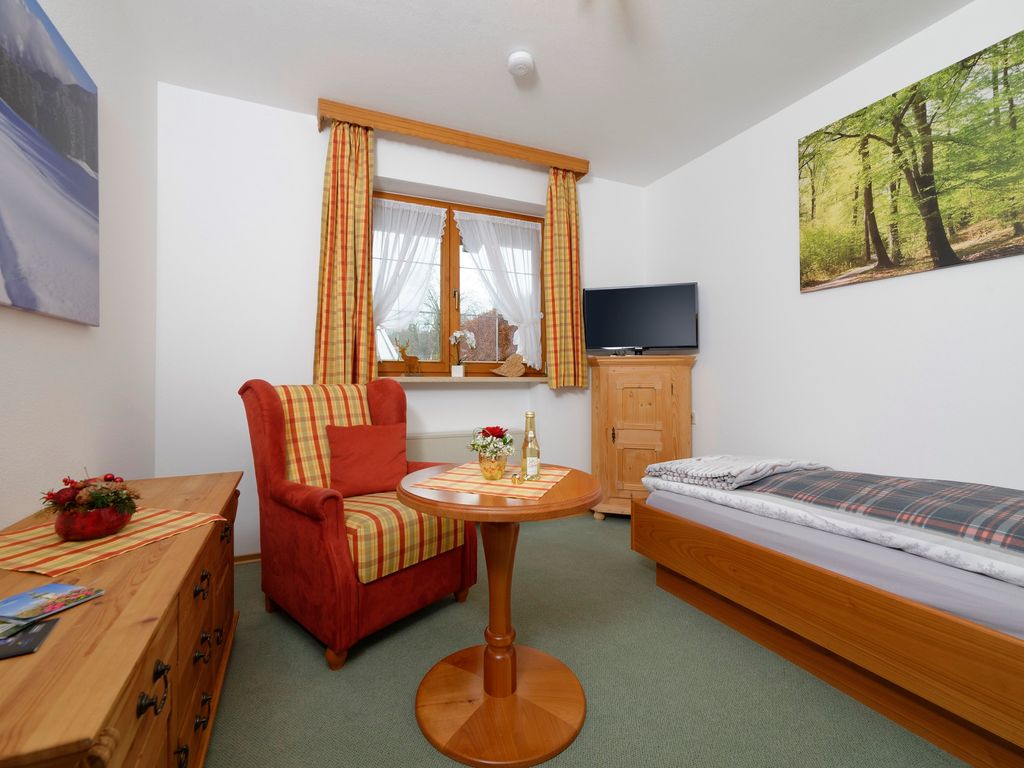 Wohnung 3 von 3: Single-Appartment Alpenkammerl (mit Dusche/WC und Küchenzeile)