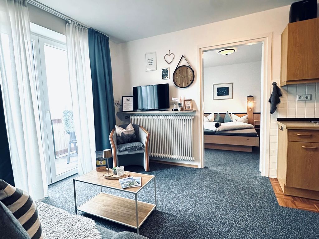 Wohnraum mit TV